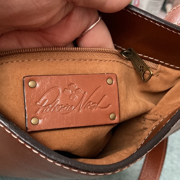 Like New Patricia Nash Cognac Leather Crossbody Bag - Picture 13 of 16